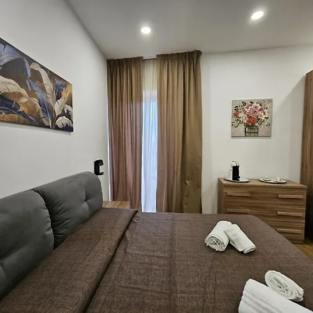 Be Your - La Darsena